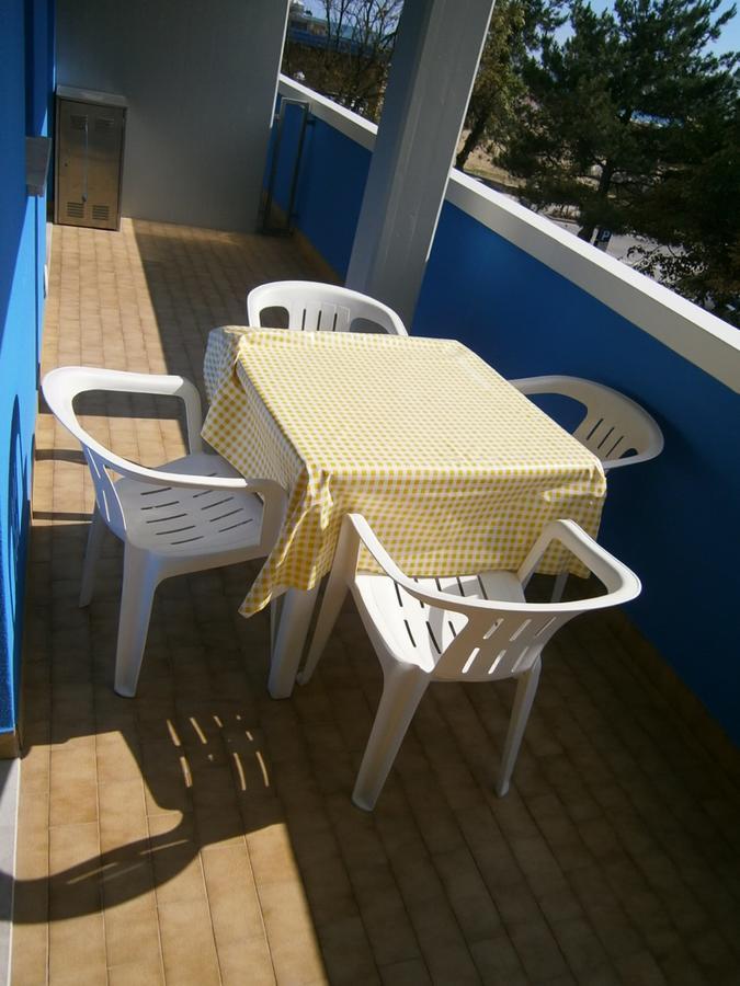 Condominio Columbus Bibione Extérieur photo